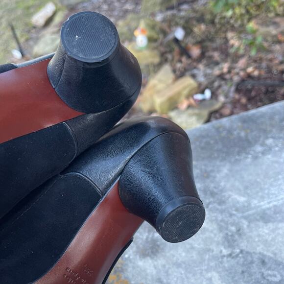 Chie Mihara Suede & Patent Heels in Black and Navy Size 39.5 - Picture 5 of 7